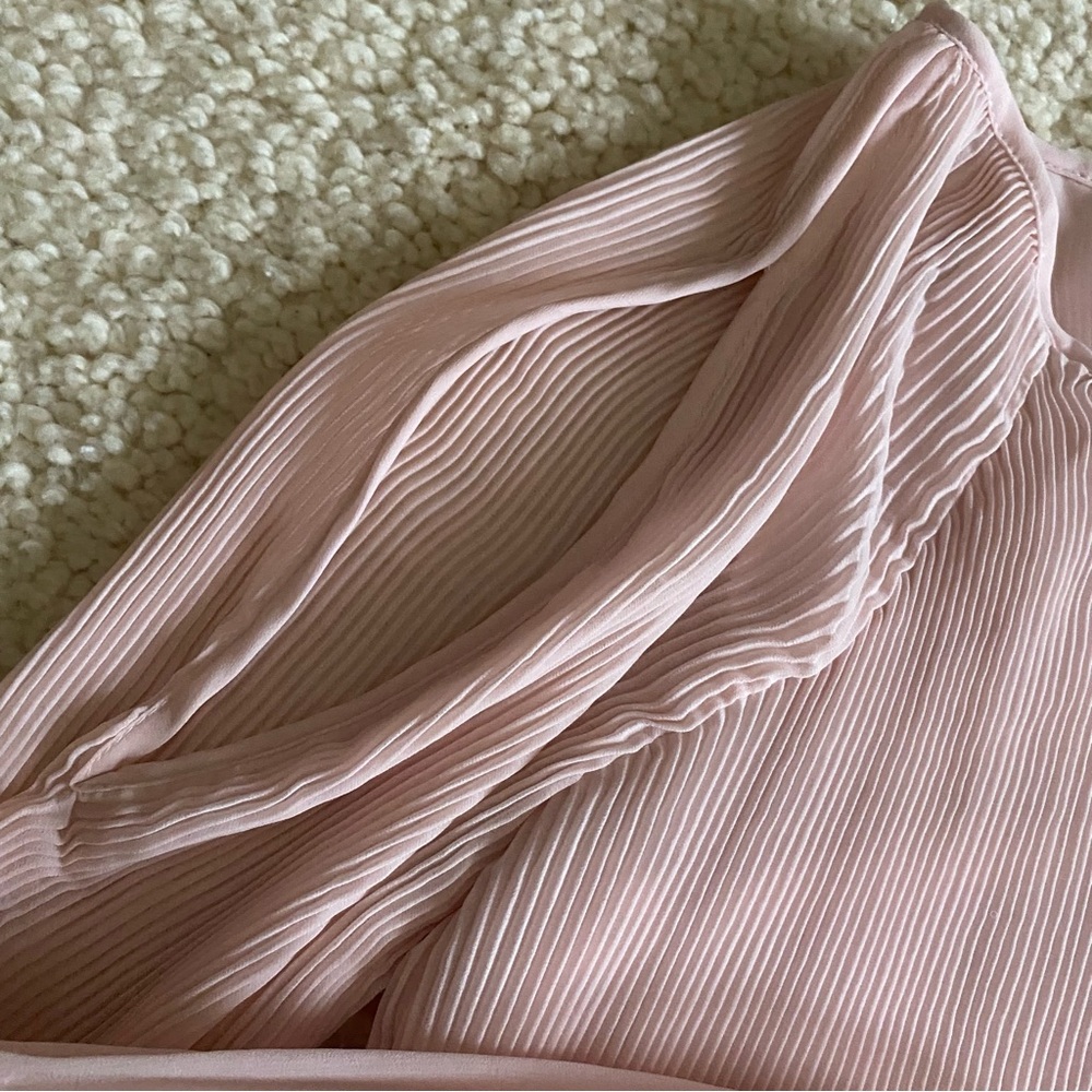 Holister pink pleated top - Picture 4 of 4